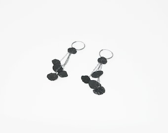 CONFETTI-black earrings-plastic and silver