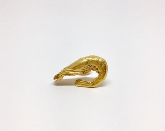 Brooch gilded with fine gold, shrimp motif