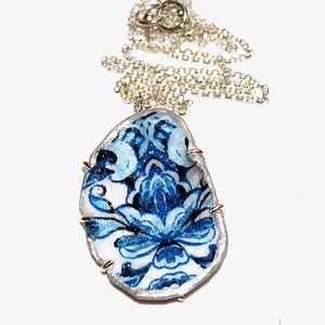 Oyster Shell Necklace, Decoupage Necklace, Coastal Style, Bridesmaids, Gift for Her, Blue Chinoiserie, Oyster Necklace
