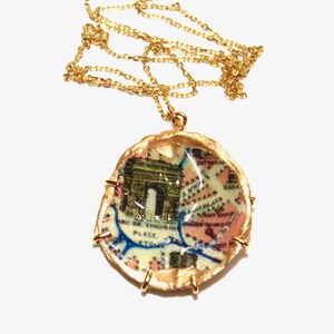 Austernmuschel-Halskette, Decoupage-Halskette, Paris-Halskette, Vintage Map-Halskette, L'arc de Triomphe, Austern-Halskette, Geschenk für Sie, Muscheln