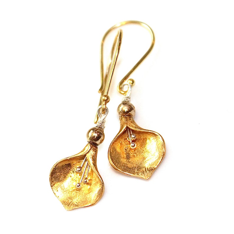 Flower Earrings Calla Lily Earrings Nature Jewelry Flower Etsy