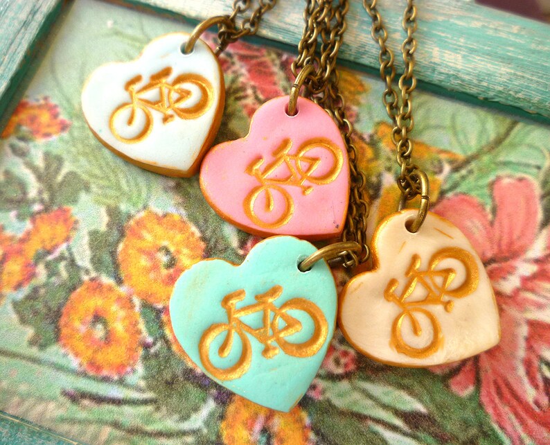 3,4,5,6,7,8,9,10 years old Fun Girl Jewelry Bycicle Charm Necklace Bike heart Girl Necklace with Letter Charm