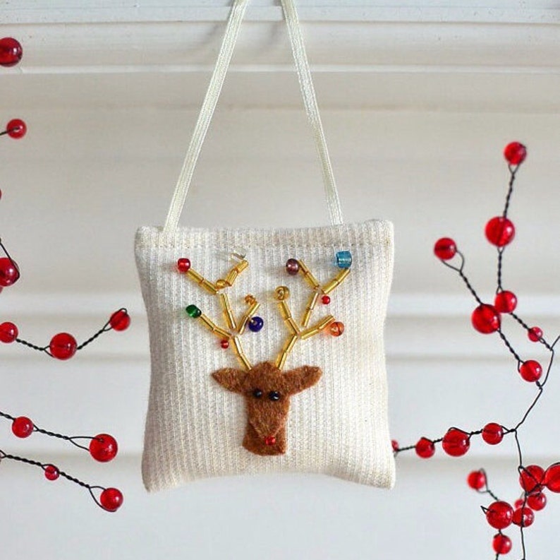 Hand Beaded Christmas Ornament image 2