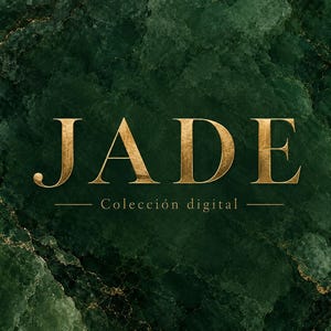 Può includere: Una grafica digitale caratterizzata da una texture in marmo verde bosco profondo con venature dorate. Al centro dell'immagine si trova la parola JADE in grandi lettere serif color oro metallizzato, con il testo Colección digital scritto sotto.
