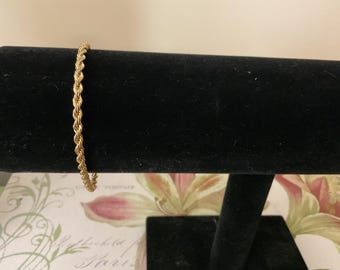 Monet 7” gold rope chain bracelet