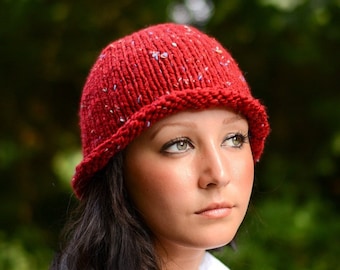 Red Tweed Beanie; Hand Knit Rolled Brim Hat, Retro Bowler Hat, Vegan Knits, Size S/M, Handmade in the USA, Ready to Ship