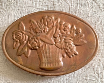 Oval copper flowers in basket tin~9-1/2" long x 6-1/2" wide x 1-1/2" deep~French kitchen decor~copper mold wall hanging~nice patina