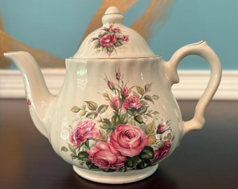 Tetera de cerámica Royal Caldone con rosas rosas, procedente de Inglaterra.