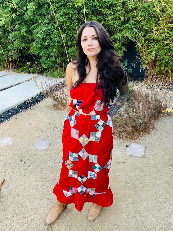 Small 1940’s patchwork quilt top - image 1