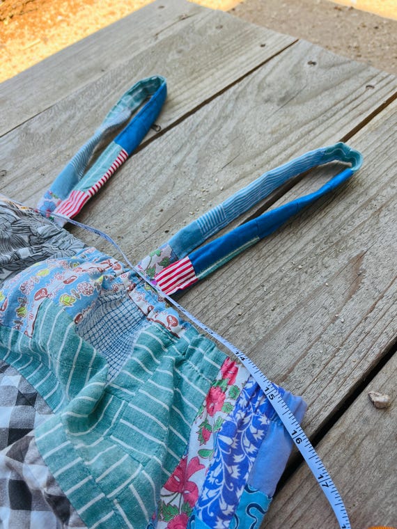 Medium 1950’s patchwork quilt top - image 10