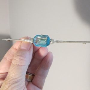 German Art Deco Design Aqua Blue Paste Statement Bar Pin Brooch, Signed KJAG, Lever Clasp, Silver on Gold Finishes, 40s to 60s Vintage