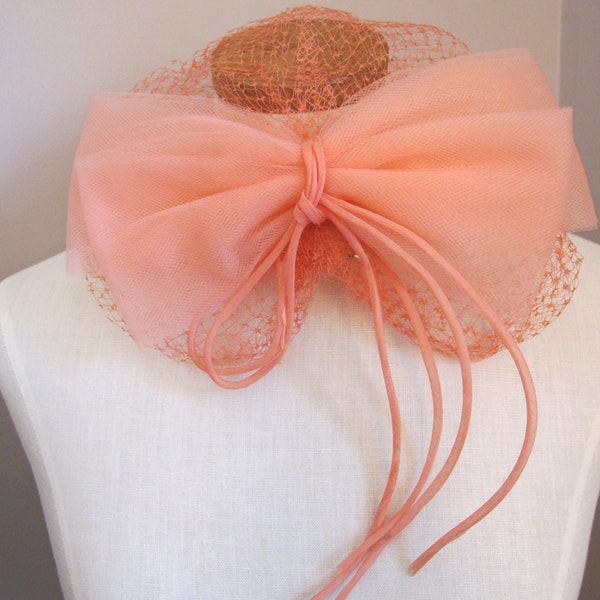 PINK Confection for the Head, Vintage 1950s to 1960s Era Tulle Bow Topper Hat Fascinator with Peekaboo Netting, AS IS Condition of Netting