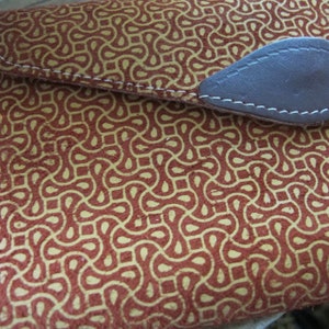 Portefeuille vintage en cuir du Brésil, vieux stock, inutilisé, fait main, portefeuille en cuir suédé et cuir brut. Pochette bohème artisanale brésilienne