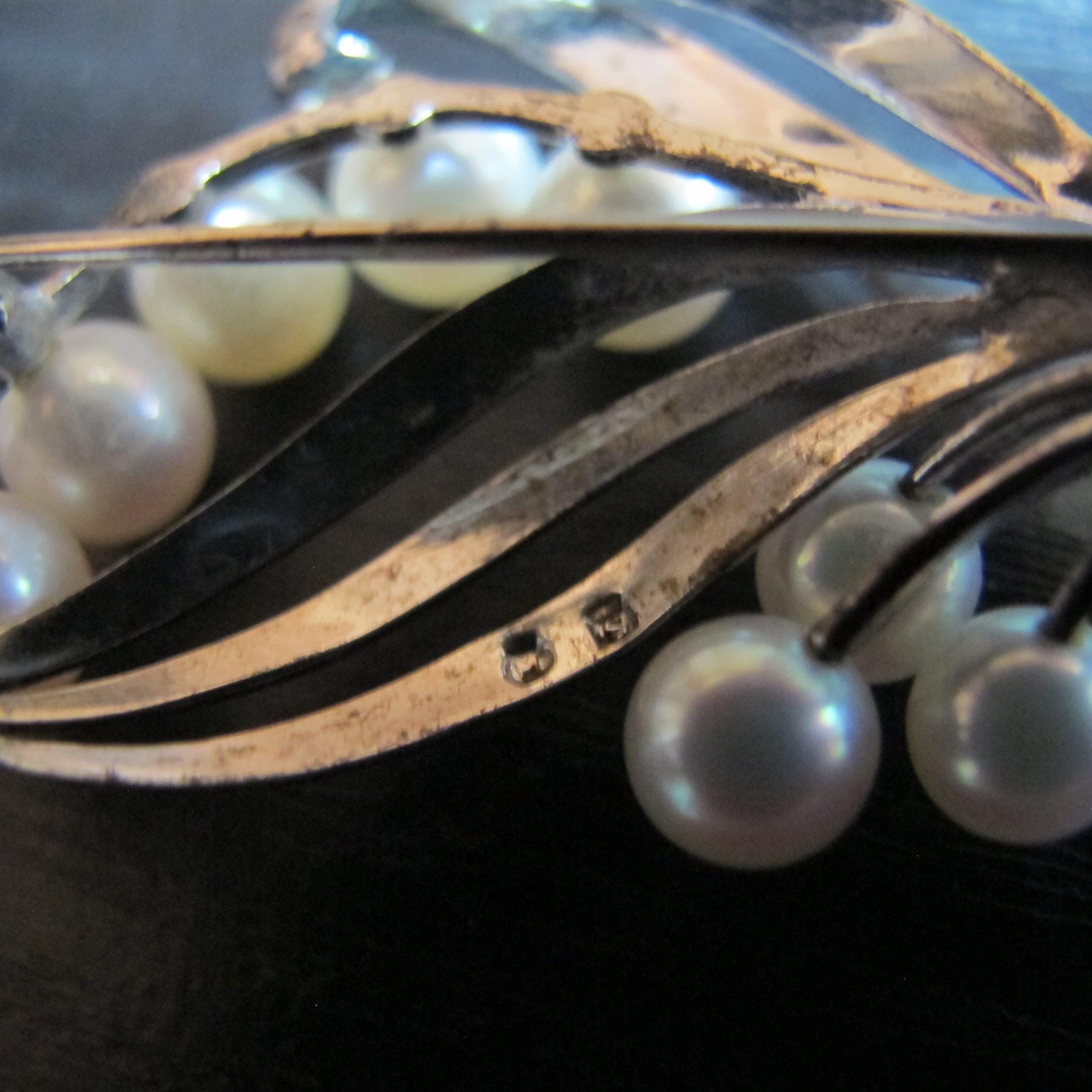 Mikimoto Cultured Pearl & Fine Silver Iconic 1950's Brooch Mikimoto Cultured Pearl & Fine Silver Iconic 1950's Brooch