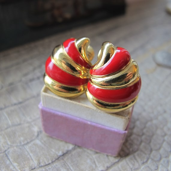 Red 2024 fashion earrings