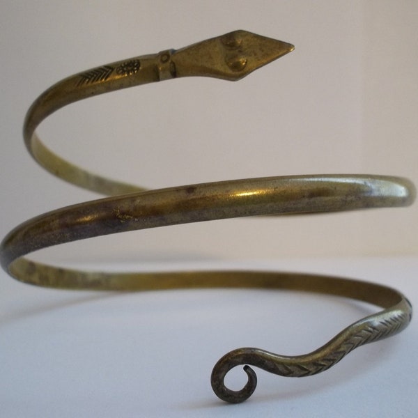 Vintage Brass Snake Bangle Bracelet/ Wrap Bracelet/ Vintage Brass Jewelry/ ART DECO Style Snakes Bracelet/ Protection Jewelry