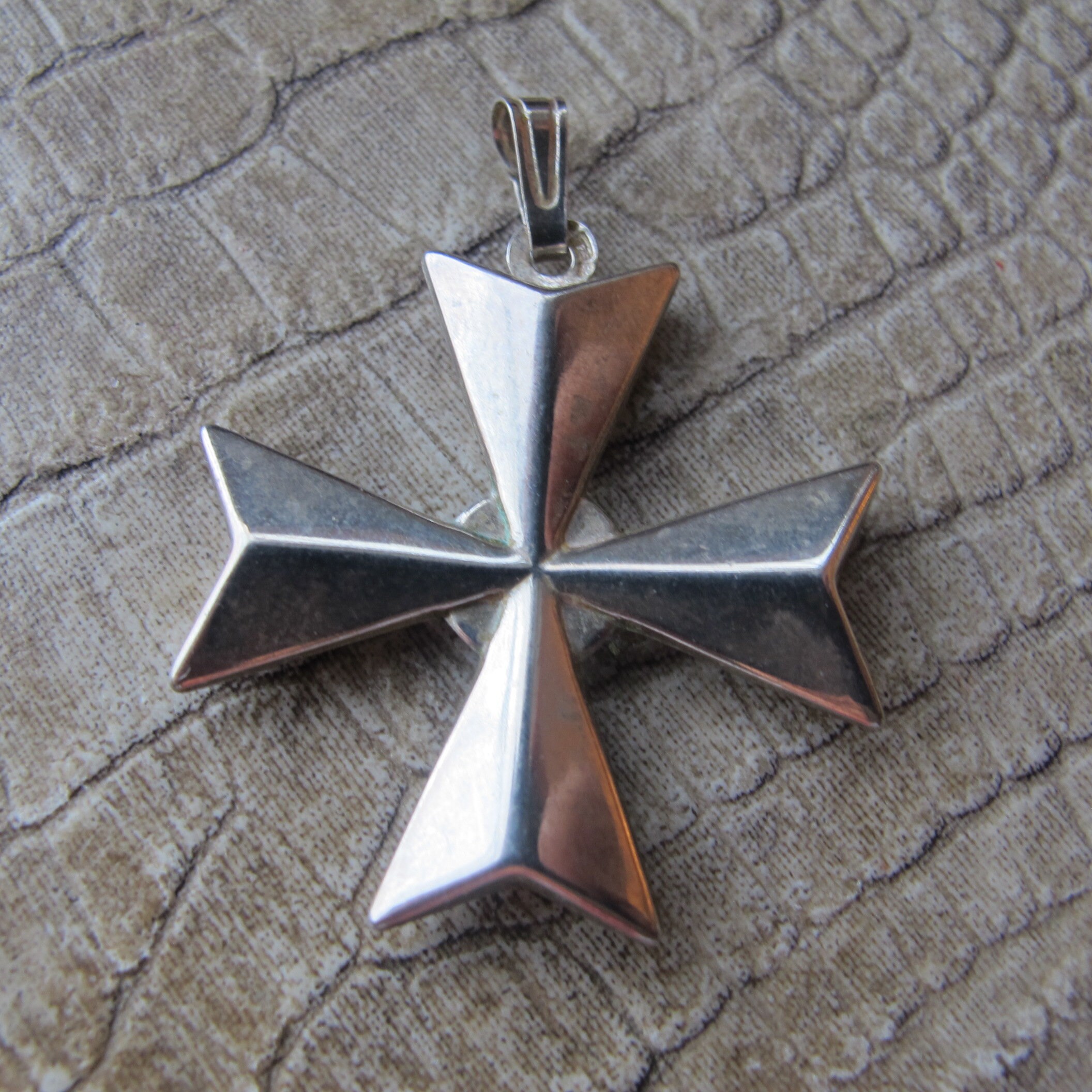 925 Silver Maltese Cross Pendant Charm, Makers' Mark Hallmarked