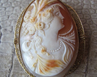 14k Italian Hand Carved Shell Cameo Larger Brooch Pin, Pendant, Lattice Filigree, Bezel Set, Lady Women in Profile, Statement European Cameo