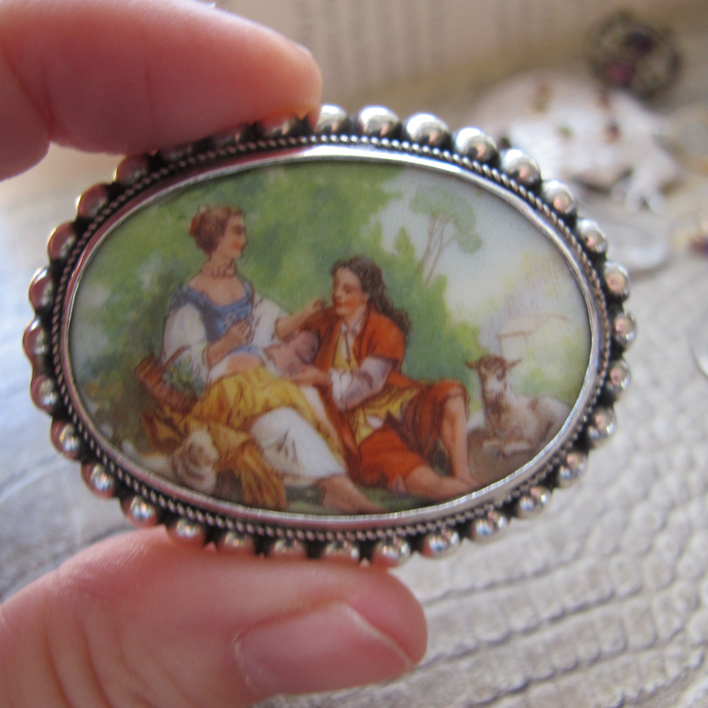 Antique to Older Vintage Porcelain Romantic Lovers Scene