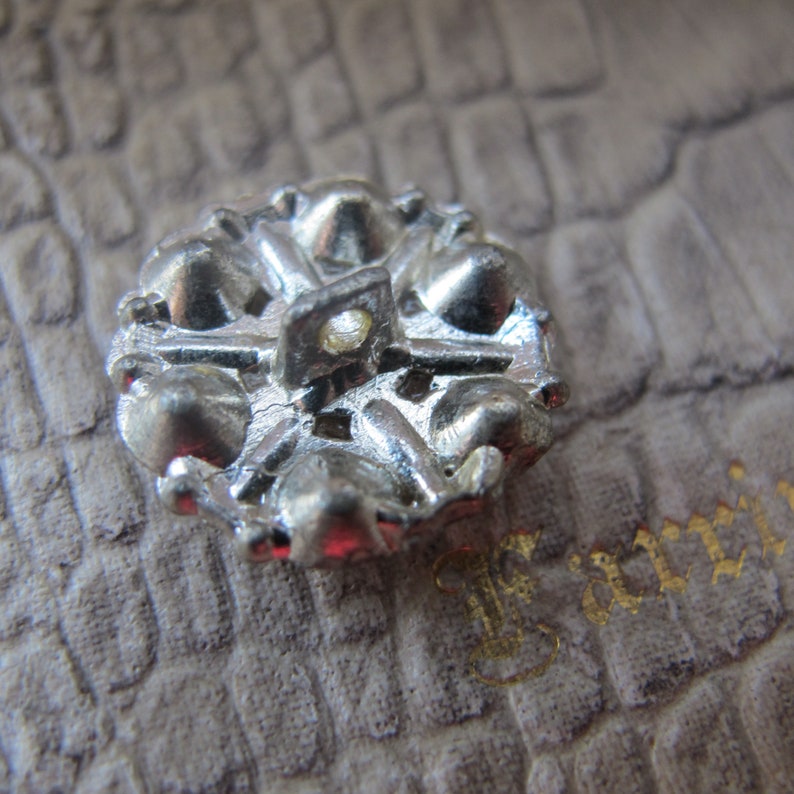 19 MM 34 IN German Austrian Rainbow Glass Rhinestone Cluster Round Button European Rainbow Rhinestone Silver Tone Button Sewing Button