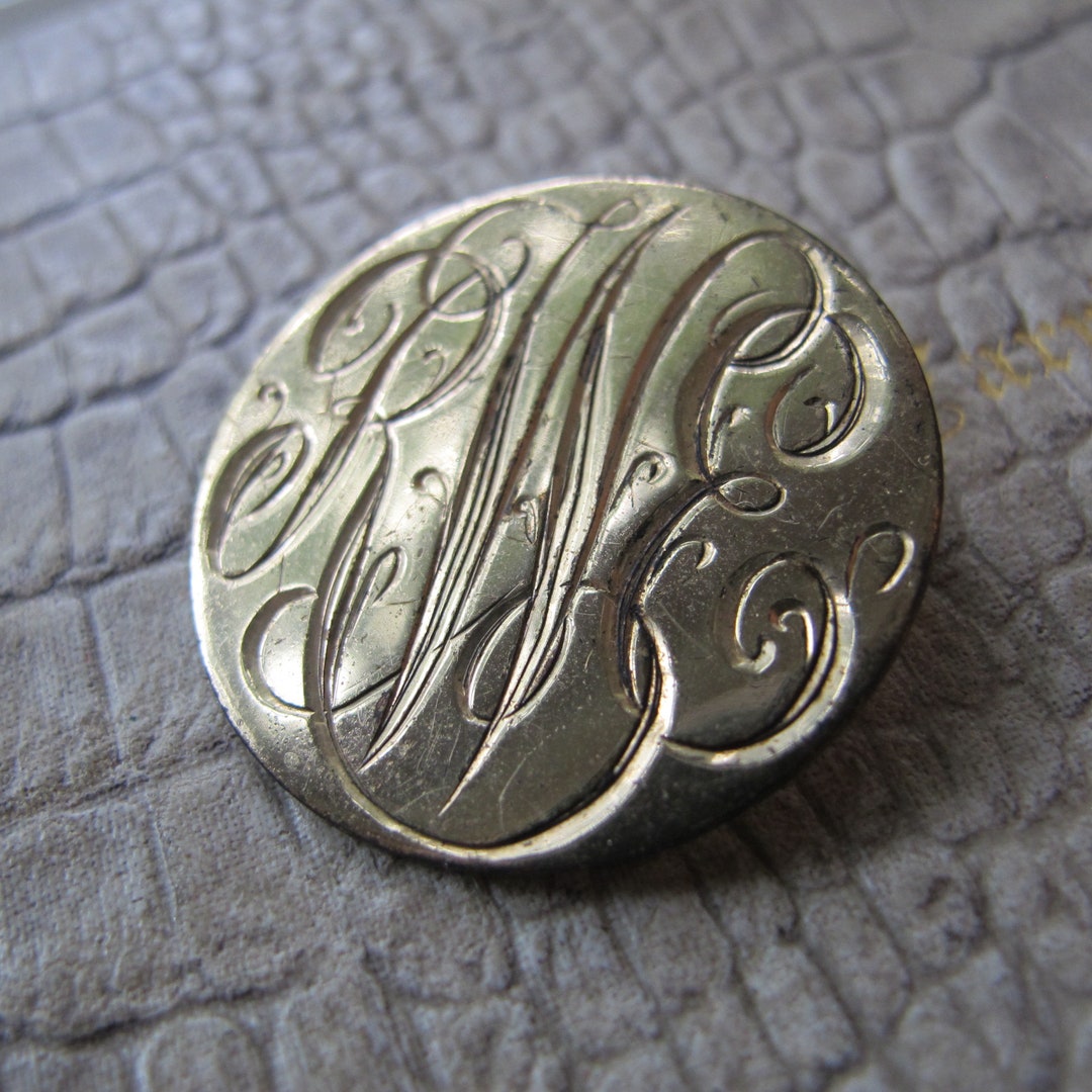 Script Engraving Jewelry Gold Vermeil Sterling Monogram Hand Engraved Brooch Pin, Traditional ...