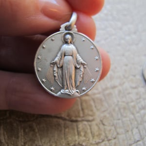 Miraculous Mary Sterling Silver 925 Medal Pendant, Spiritual Keepsake Blessed Mother, Mary, Maria, Our Lady, Marian Adoration ITALIAN Made