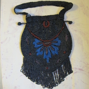 Bolso de mano estilo cartera con asa superior y cordón ajustable de cristal antiguo, estilo Art Nouveau, fabricado en Bélgica por F.H. Co. Belgium Purse.