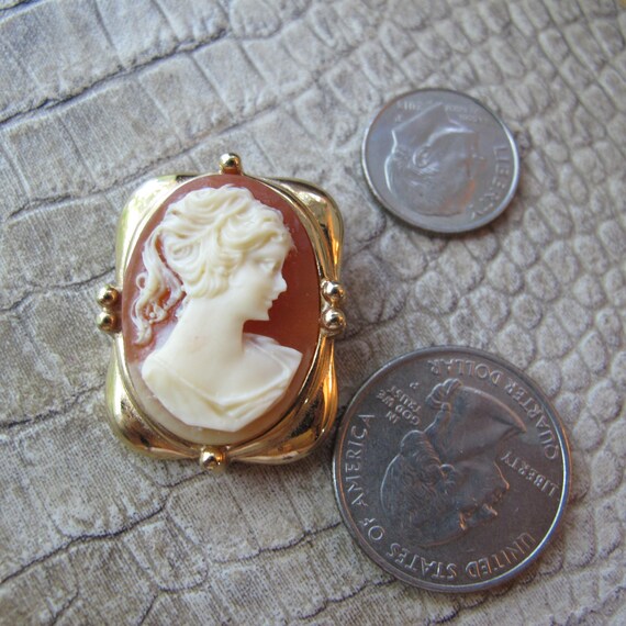 Cameo costume jewelry deals