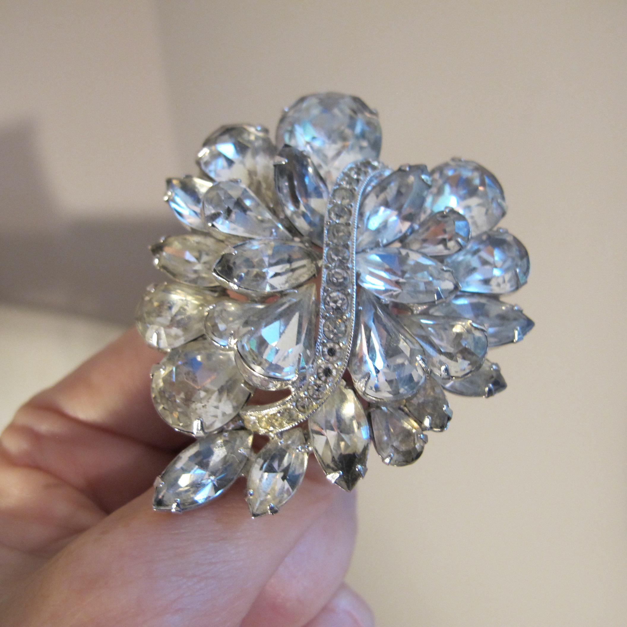 EISENBERG Statement Rhinestone Flower Leaf Brooch Pin  Eisenberg Ice Silver Tone Crystal Leaves Floral Brooch Pin main image 0