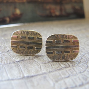SB Co 20th Century Gent's Pale Gold Finish Cufflinks Unique Design Traditional Push Through Men's French Cuff Buttons Links, Designer Signed