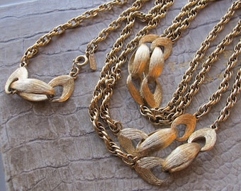 Collier Sautoir Vintage Signé MONET - Chaîne Métal Doré, Bijou Ancien, Occasion