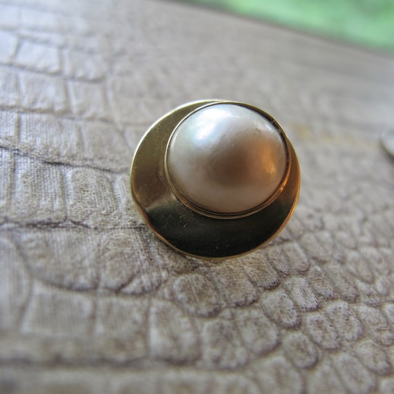 Parts or Single Earring: Mabe Pearl Set in 14k Ye… - image 2