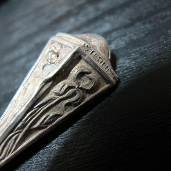 Circa 1900 Art Nouveau Sterling Silver LONG 11 IN… - image 3