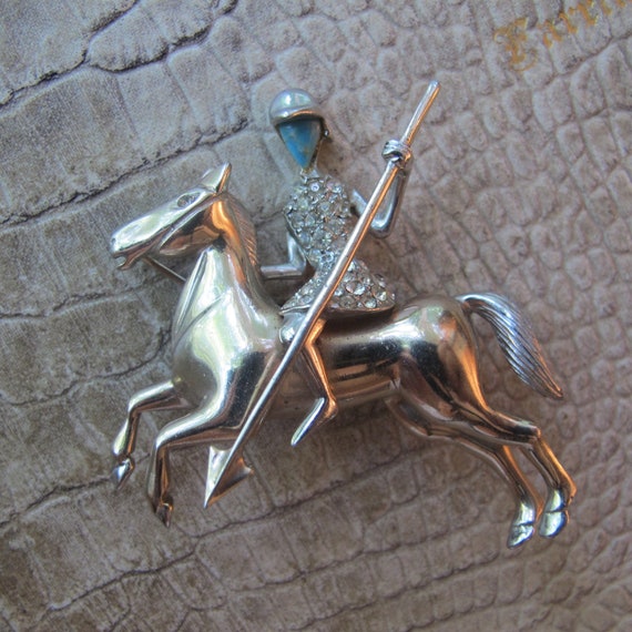 Figural Brooch Collector s Piece Roman Soldier Rider St. George