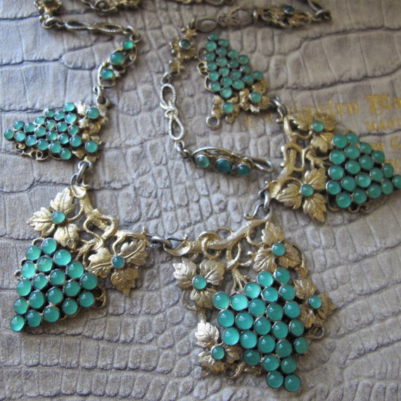 Art Nouveau Gilt Gold On Silver Chrysoprase Gemstone Grapes Floral Statement Necklace Antique Fine Fabulous Period Jewelry Gilded Age Finery Art Nouveau Gilt Gold On Silver Chrysoprase Gemstone Grapes Floral Statement Necklace Antique Fine Fabulous Period Jewelry Gilded Age Finery