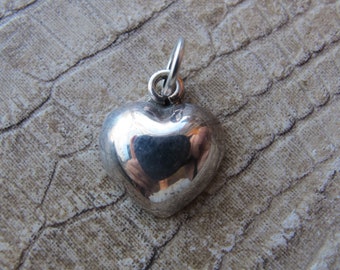 Puffy Sterling Silver Charm Charm or Pendant, Vintage Mexican 70's Sterling Silver Love Charms. Little Puffy Silver Heart Charm, Valentine's