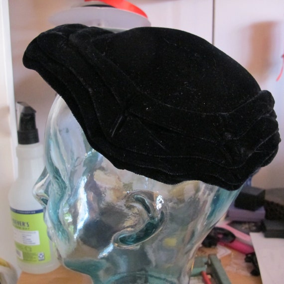 Black Velvet 1950's Hat, by Eva May Modes, 1950's… - image 1