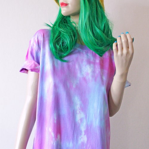 pastel rainbow tie dye shirt