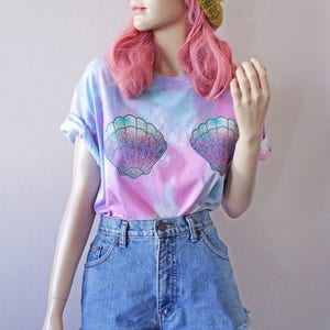 Mermaid Shells Pastel Tie Dye T-Shirt image 5