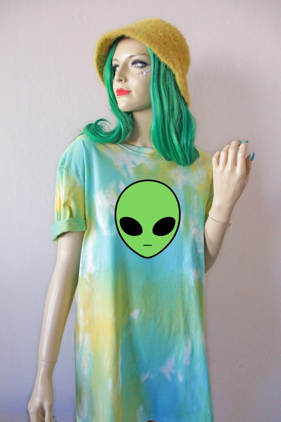 Camiseta con efecto tie dye en colores pastel y arcoiris de Alien Etsy Espana