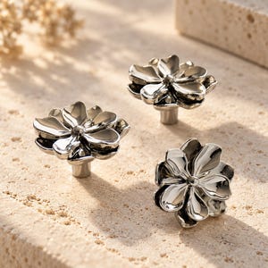 Silver Flower Knobs, Floral Cabinet Knobs, Chrome Drawer Knobs, Decorative Dresser Knobs, Modern Furniture Hardware imagen 6