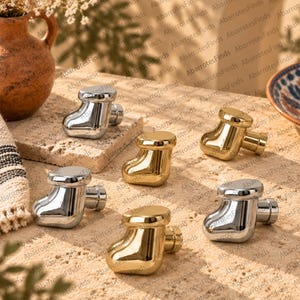 Christmas Stocking Cabinet Knobs, Vintage Brass Drawer Pulls, Holiday Decor Handle, Retro Furniture Hardware