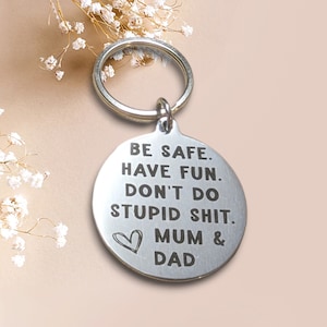 Don't Do Stupid Shit Keychain, Funny Gift for Teens Son Daughter from Mom  and Dad, Humor Key Ring Presents, Black E4S3 