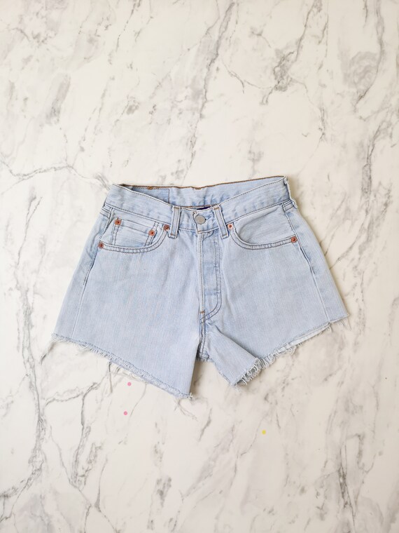 levi jean shorts vintage