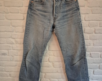 Vintage Levi's 501 jeans uit 1998 (W28) | Klassieke rechte pijpen | Gemaakt in de jaren 90 | Denim met hoge taille | Authentieke Levi Strauss