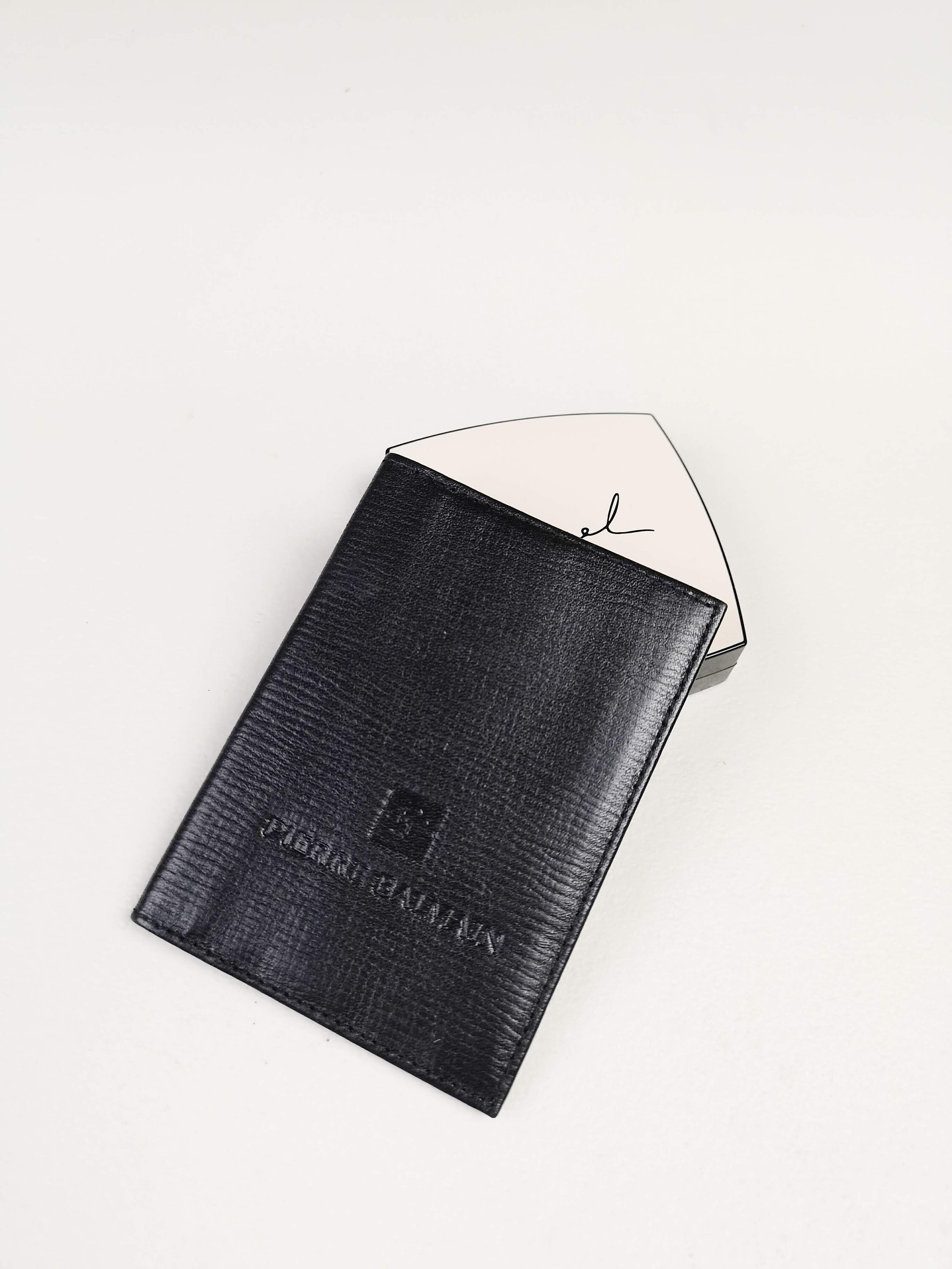 Porte-cartes Pierre Balmain Simili Cuir Noir - Occasion Très Bon état, 10x10 Cm
