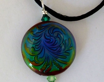 mood bead pendant, dark fern