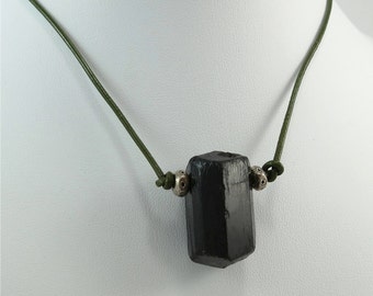 black tourmailne necklace