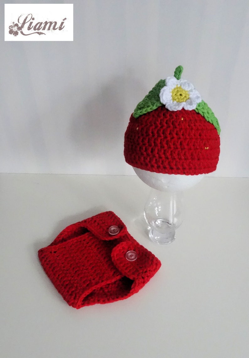 Baby hat trousers strawberry image 1