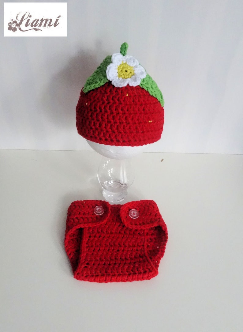 Baby hat trousers strawberry image 3